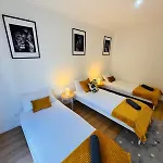 Crespo House Iii Fantastic D Lissabon