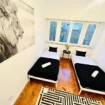Crespo House Iii Fantastic D Lissabon